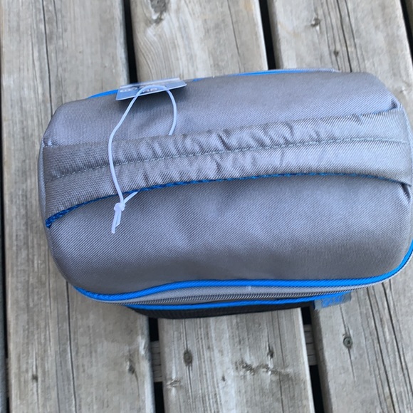 Cool Gear 6 Can Soft Cooler - Picture 2 of 5